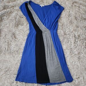 Charlotte Russe Wrap Top V-Neck Knee Length Rayon Blend Dress Blue Size Medium
